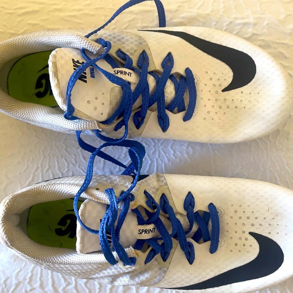 Track and field kids shoes